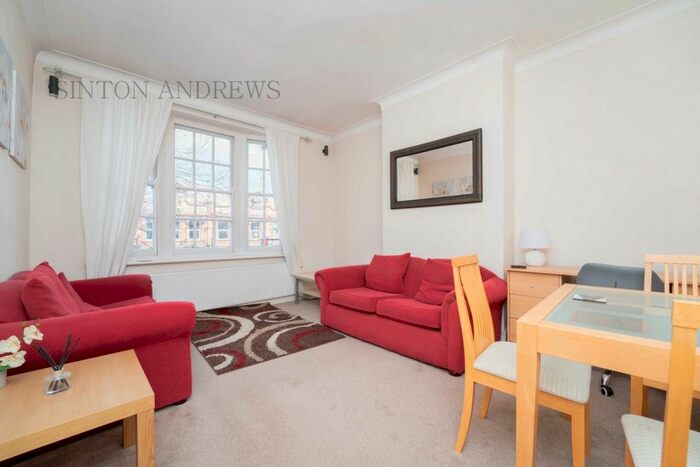 3 Bedroom Flat To Rent In Kenmure Mansions, Pitshanger Lane, Ealing, W5