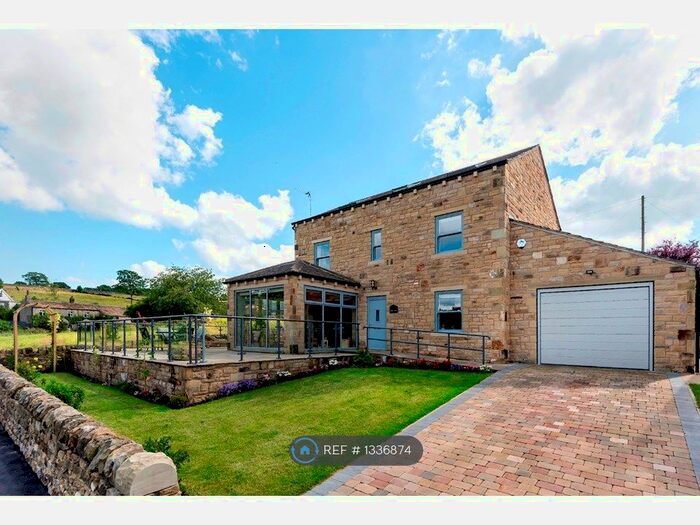 5 Bedroom Detached House To Rent In Silverdale Close, Harrogate, HG3