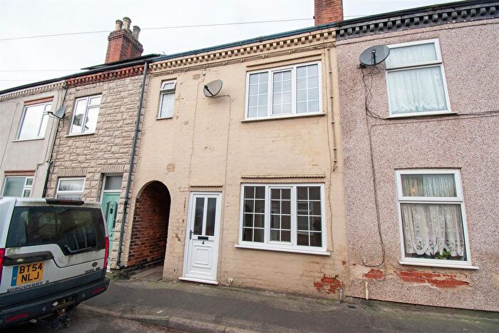 3 Bedroom Terraced House For Sale In Stanley Street, Somercotes, DE55