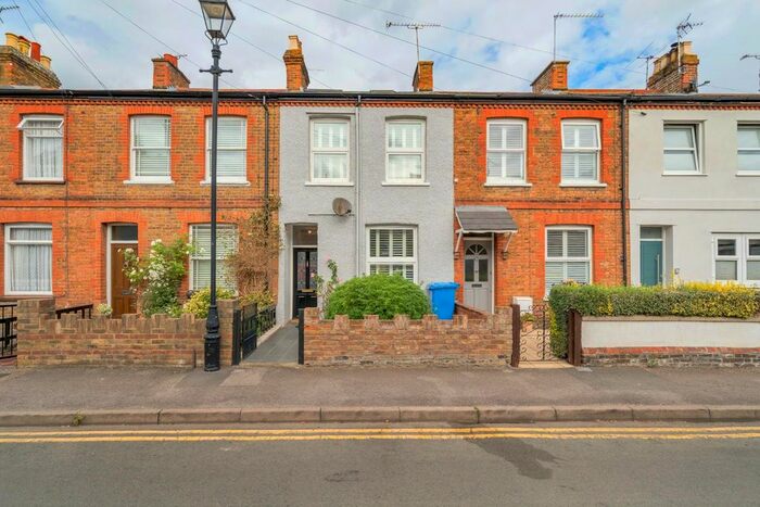 4 Bedroom Terraced House To Rent In Oxford Road, Windsor, SL4