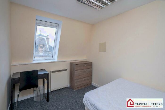 3 Bedroom Flat To Rent In Murray Place, Stirling Town, Stirling, FK8