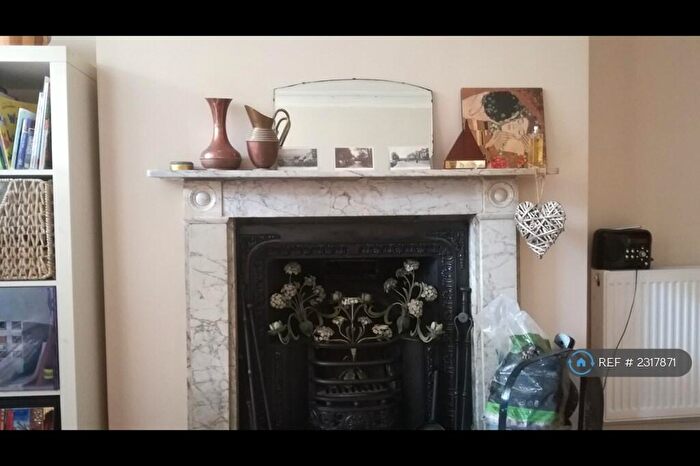 1 Bedroom Flat To Rent In Loraine Road, London, N7