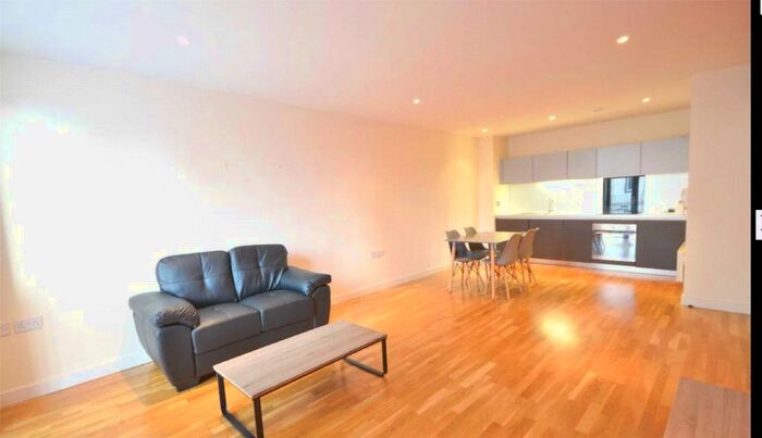 1 Bedroom Apartment To Rent In The Hub, Piccadilly Place, Manchester, M1