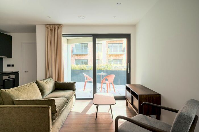 2 Bedroom Flat To Rent In Riverstone Heights, Reed Avenue, London, E3