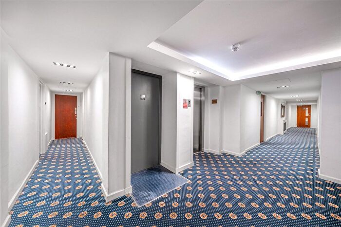 1 Bedroom Flat For Sale In Langford Court, Abbey Road, St John's Wood, London, NW8