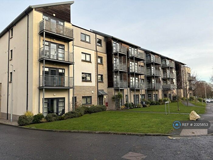 1 Bedroom Flat To Rent In Hammerman Avenue, Aberdeen, AB24