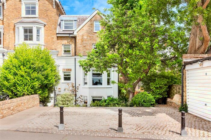 5 Bedroom Semi-Detached House To Rent In Marlborough Road, Richmond, TW10