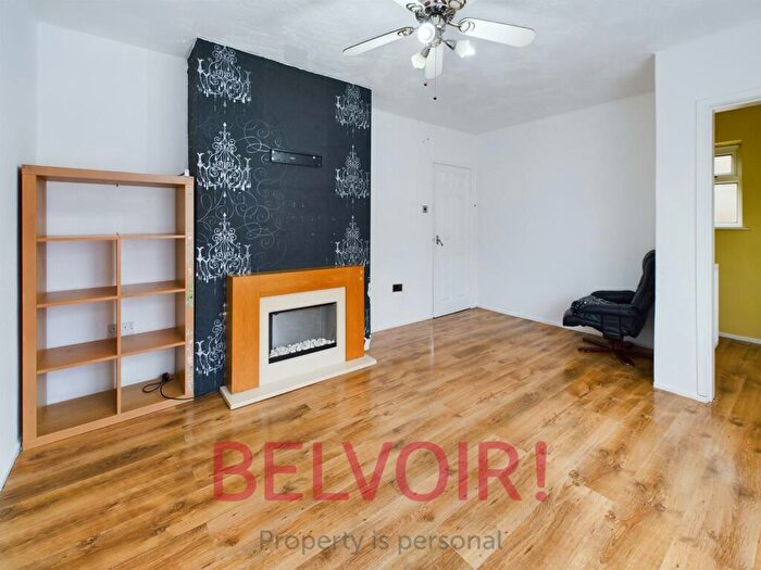 3 Bedroom Semi-Detached House To Rent In Barks Drive, Norton Le Moors, Stoke-on-Trent, ST6