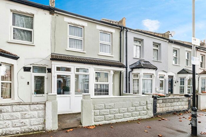 5 Bedroom Detached House For Sale In Clifton Road, Forest Gate, London, E7