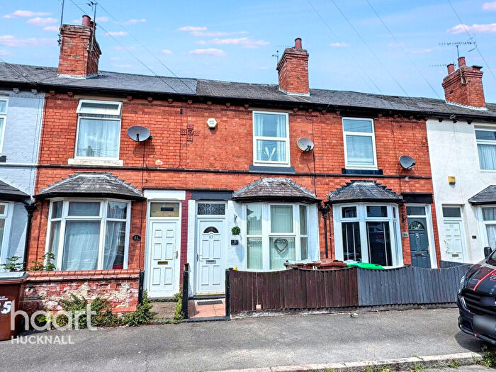 3 Bedroom Terraced House For Sale In Repton Road, Nottingham, NG6