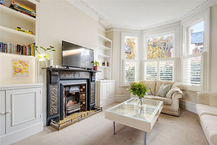 4 Bedroom Terraced House For Sale In Jessica Road, London, SW18
