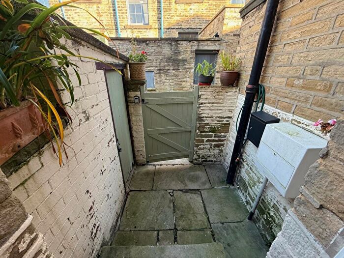 2 Bedroom Terraced House For Sale In Caroline Street, Saltaire, Shipley, BD18