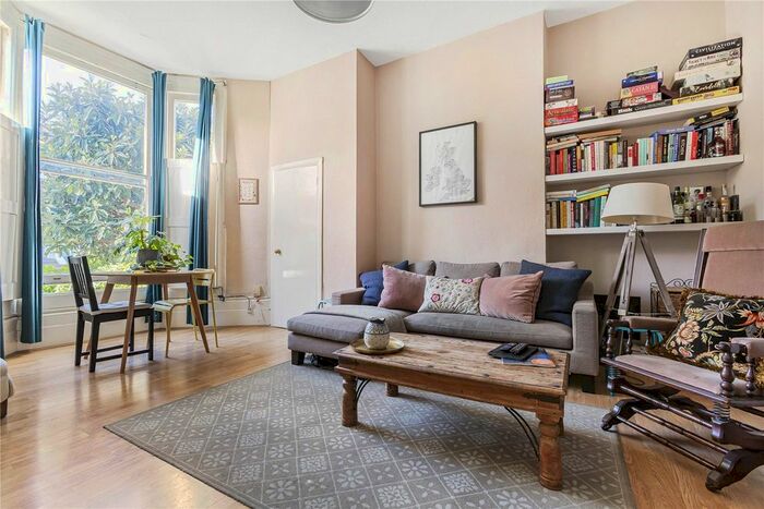 1 Bedroom Flat To Rent In Amhurst Road, London, E8