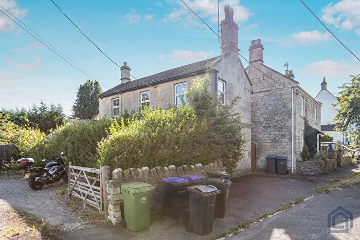 2 Bedroom Detached House For Sale In , Farleigh Wick, Bradford-On-Avon, BA15