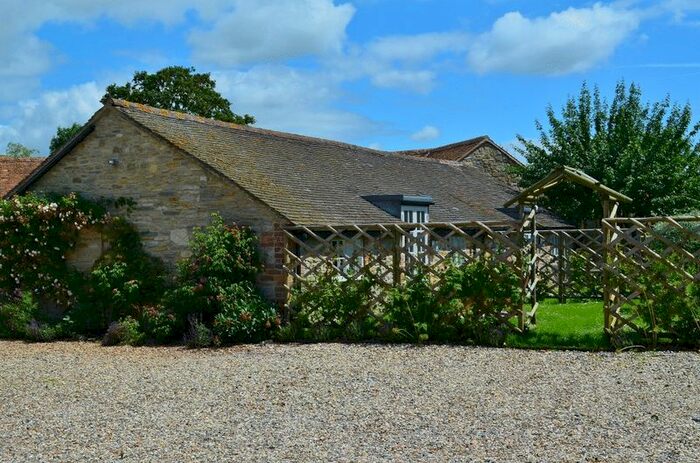 1 Bedroom Cottage To Rent In Semi Detached Cottage, Newington, Wallingford, OX10