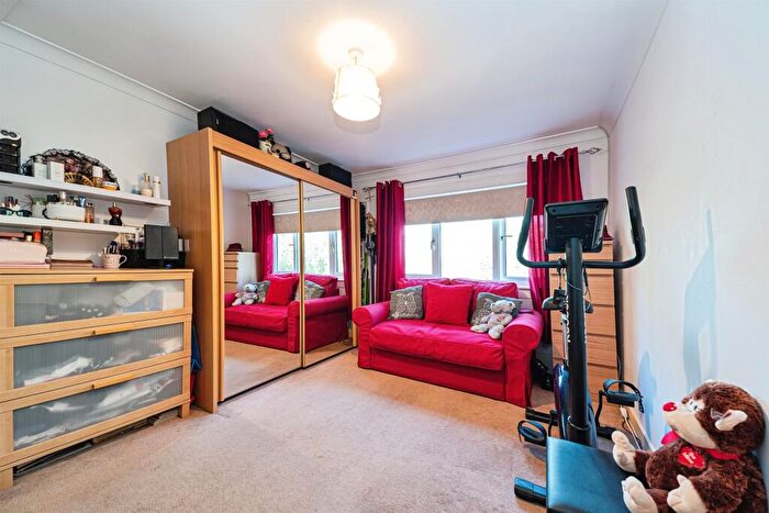 2 Bedroom Terraced House For Sale In Annan Drive, Rutherglen, Glasgow, G73