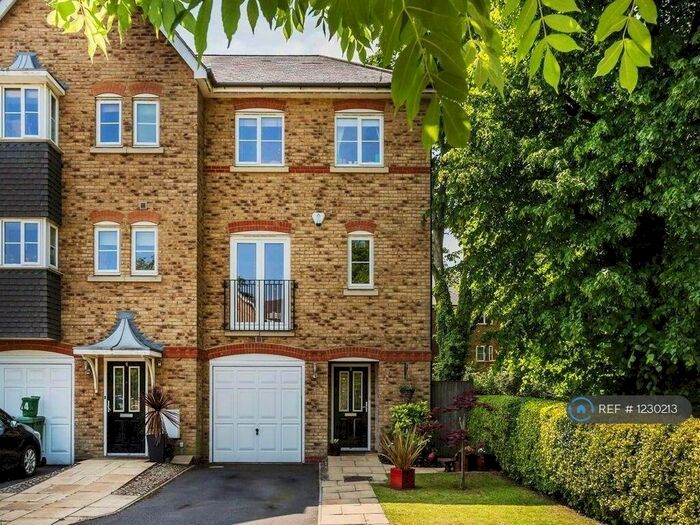 4 Bedroom End Of Terrace House To Rent In Horton Crescent, Epsom, KT19