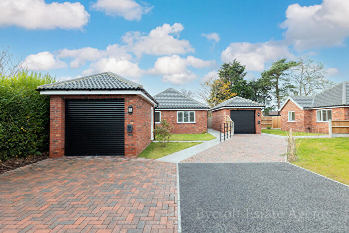 3 Bedroom Detached Bungalow For Sale In Bradwell, Great Yarmouth, NR31