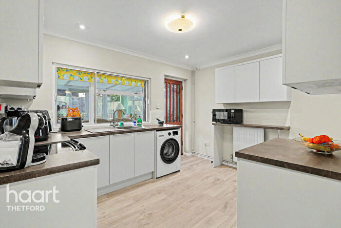 3 Bedroom Detached Bungalow For Sale In St Margarets Drive, Brandon, IP27