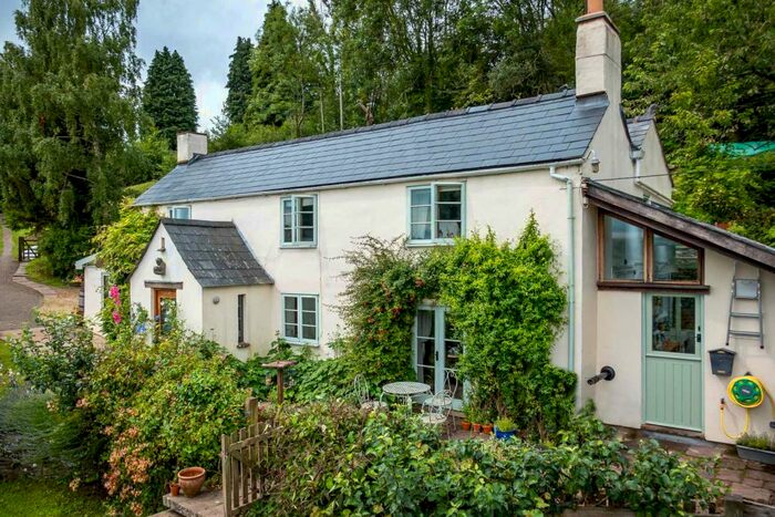 4 Bedroom Detached House For Sale In Viney Hill, Lydney, GL15