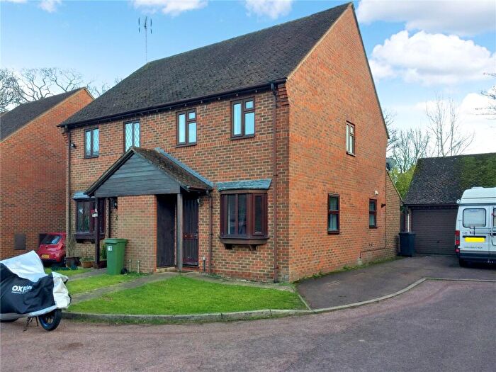 3 Bedroom Semi-Detached House To Rent In Binfields Close, Chineham, Basingstoke, Hampshire, RG24