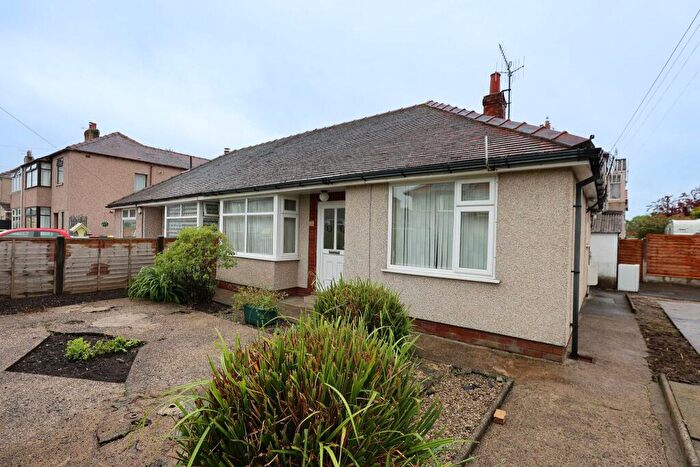 2 Bedroom Bungalow For Sale In Lymm Avenue, Scale Hall, Lancaster, LA1