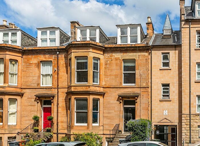 2 Bedroom Flat For Sale In Leamington Terrace, Edinburgh, EH10