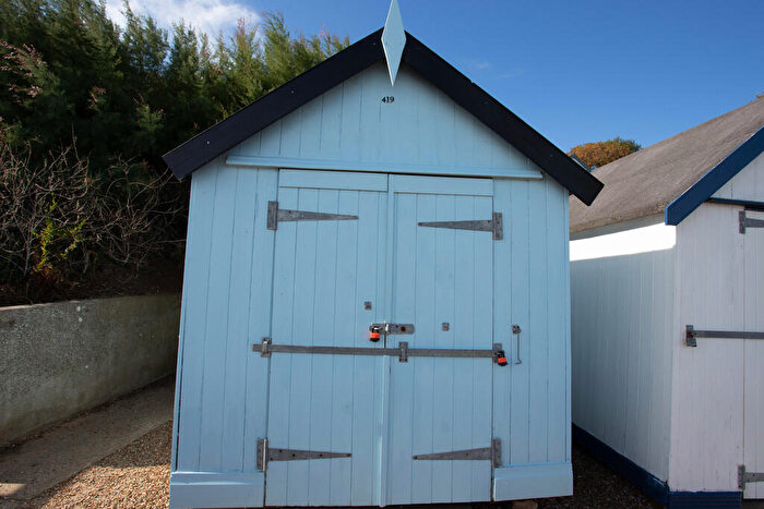 Chalet For Sale In Beach Hut, IP11