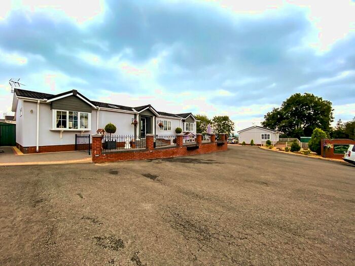 2 Bedroom Property For Sale In Meadow View, Earls Ditton Lane, Hopton Wafers, Shropshire, DY14