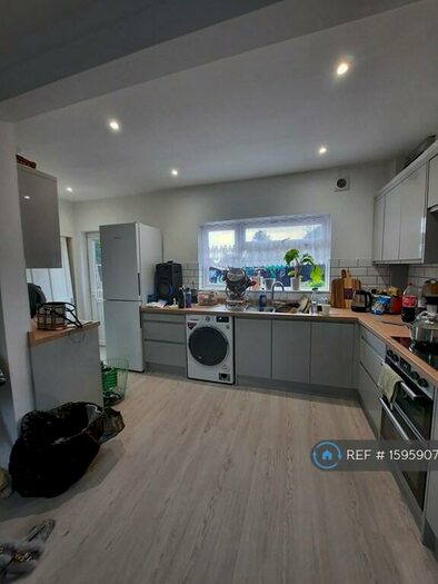 3 Bedroom Terraced House To Rent In Stanhope Street, Burton-On-Trent, DE15