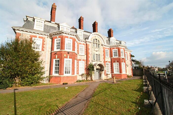 2 Bedroom Flat To Rent In Greenbank Terrace, Greenbank, Plymouth, PL4