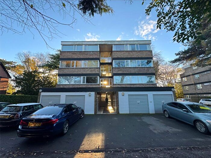 2 Bedroom Flat To Rent In Hanover House, Old Vicarage Lane, Hartford, CW8