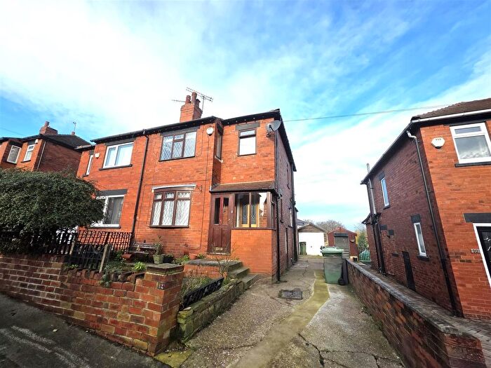 3 Bedroom Semi-detached House For Sale In Halliday Avenue, Armley, Leeds, LS12
