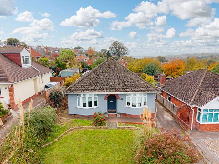 4 Bedroom Detached Bungalow For Sale In Wrefords Lane, Exeter, EX4