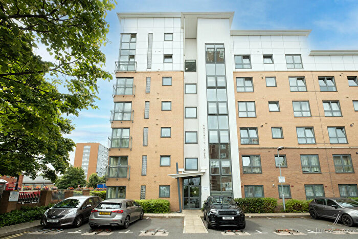 1 Bedroom Flat To Rent In Amethyst Court, Stone Road, Edgbaston, B15
