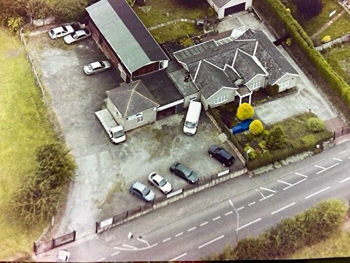 3 Bedroom Bungalow For Sale In Derby Road, Marehay, Ripley, Derbyshire, DE5