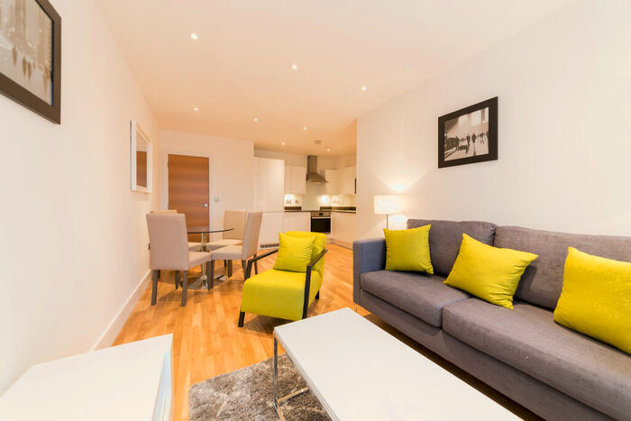 2 Bedroom Apartment To Rent In Swanfield Road, Waltham Cross, Hertfordshire, EN8