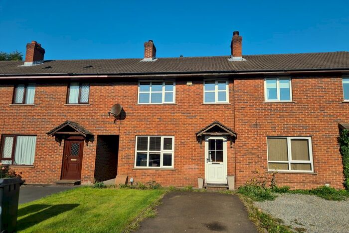 3 Bedroom Terraced House To Rent In Hampton Grove, Belfast, BT7
