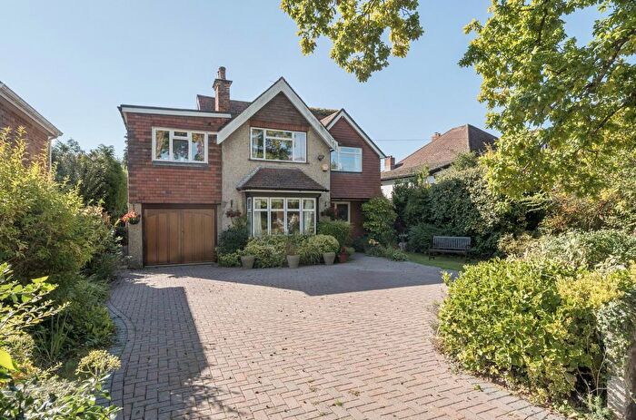 5 Bedroom Detached House For Sale In Velmore Road, Chandler's Ford, SO53