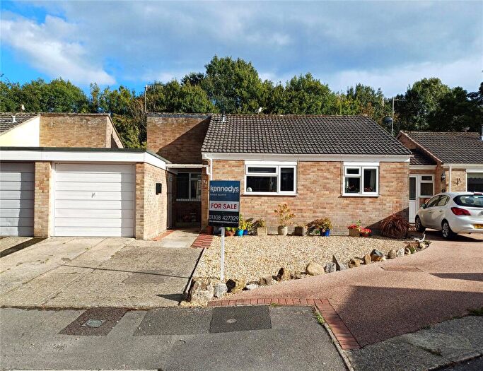 3 Bedroom Bungalow For Sale In Wellfields Drive, Bradpole, Bridport, DT6