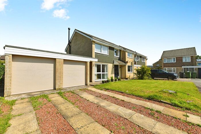 5 Bedroom Detached House For Sale In Grocyn Close, Colerne, Chippenham, SN14
