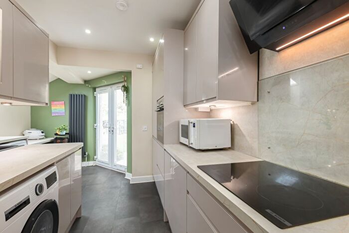 3 Bedroom End Terrace House For Sale In Falkland Gardens, Costorphine, Edinburgh, EH12