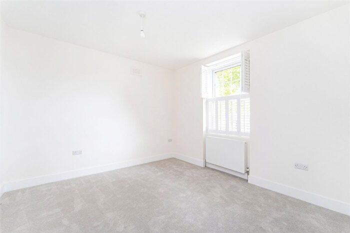 1 Bedroom Flat To Rent In Elm Grove Road, London, W5