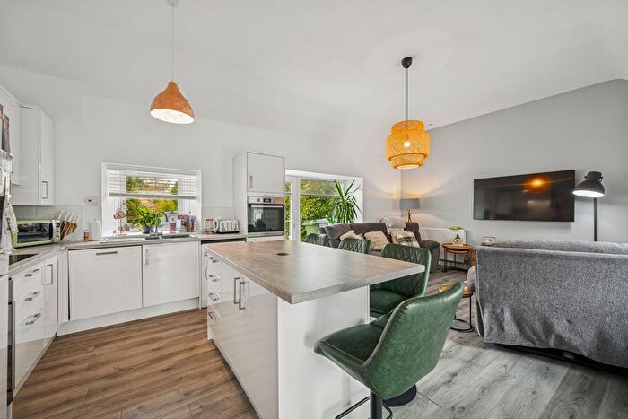 2 Bedroom Terraced Bungalow For Sale In Farm Cottage, Addiewell, EH55