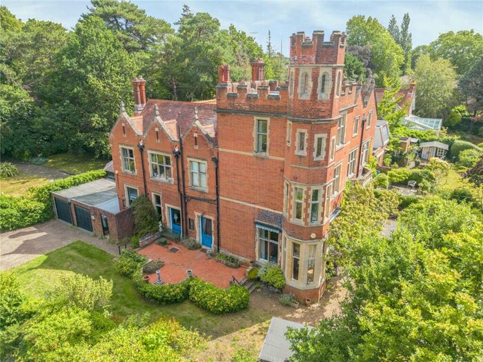 4 Bedroom Semi-Detached House To Rent In Fairmile Park Road, Cobham, Surrey, KT11