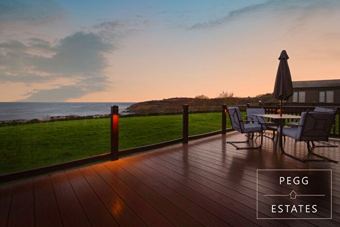 2 Bedroom Mobile/park Home For Sale In Loxleys Devon Lodge, Brixham, TQ5