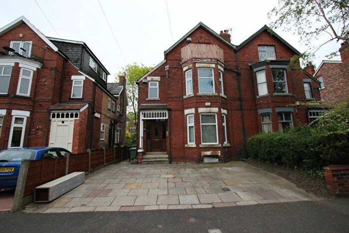 1 Bedroom Flat To Rent In Ellesmere Road, Chorlton, Manchester, M21