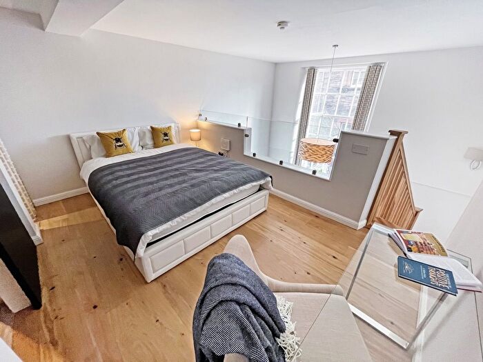 1 Bedroom Flat To Rent In Flat, Kingsford Residence, Mcdonald Road, EH7