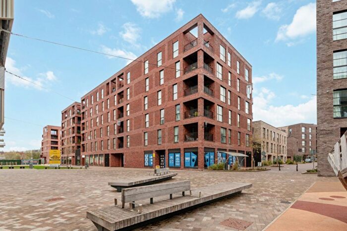 3 Bedroom Flat To Rent In Parkes Street, East Village, E20