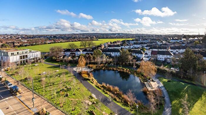 1 Bedroom Flat For Sale In Brent Cross Town, Brent Cross, NW2